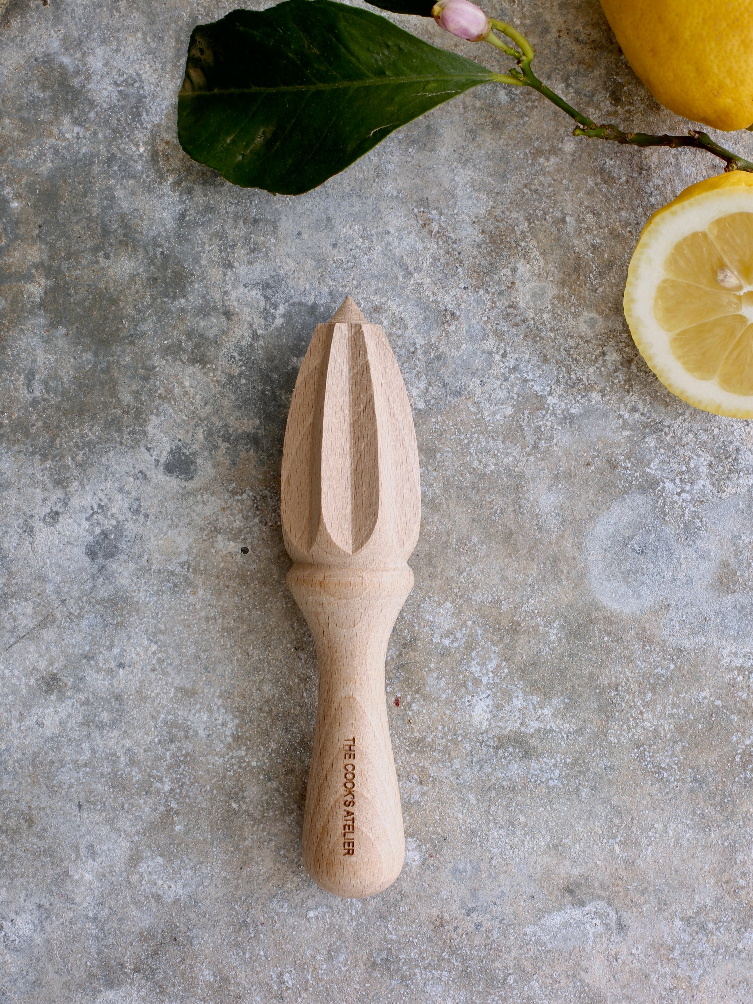 Lemon Reamer in Beechwood