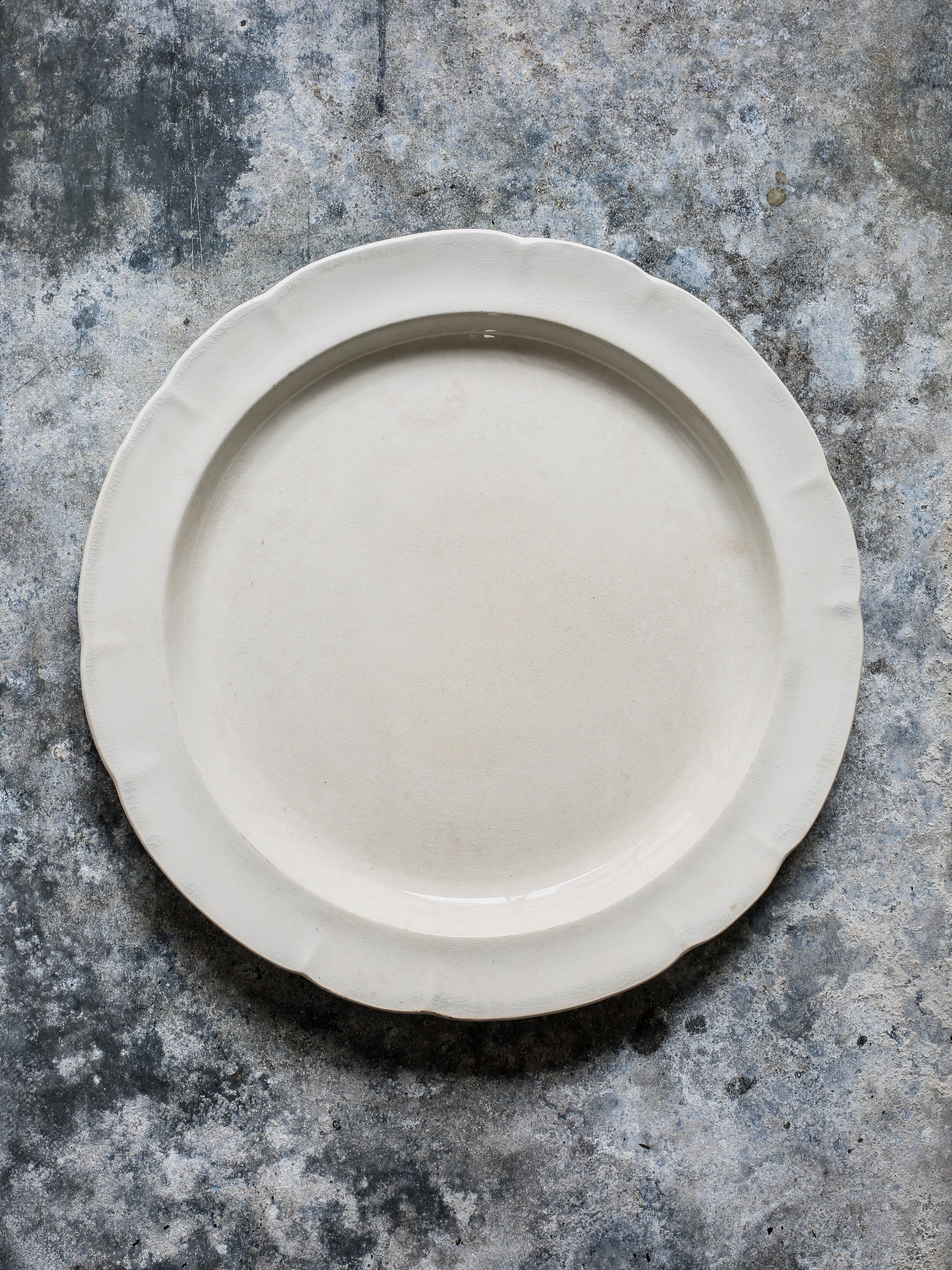 Round Creamware Platter