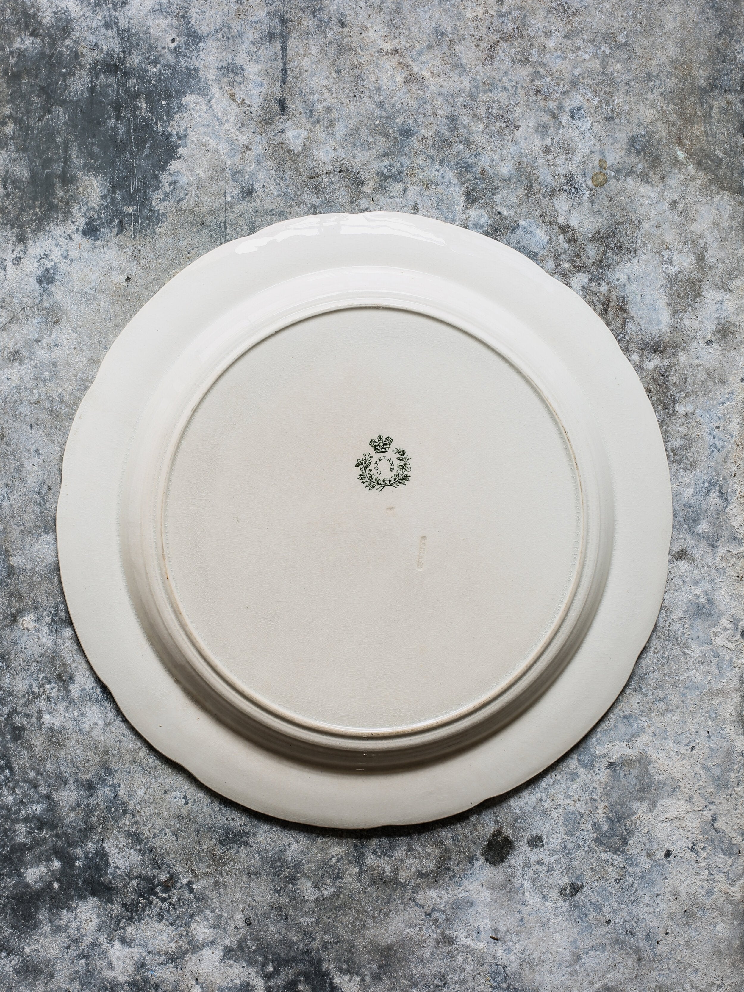 Round Creamware Platter