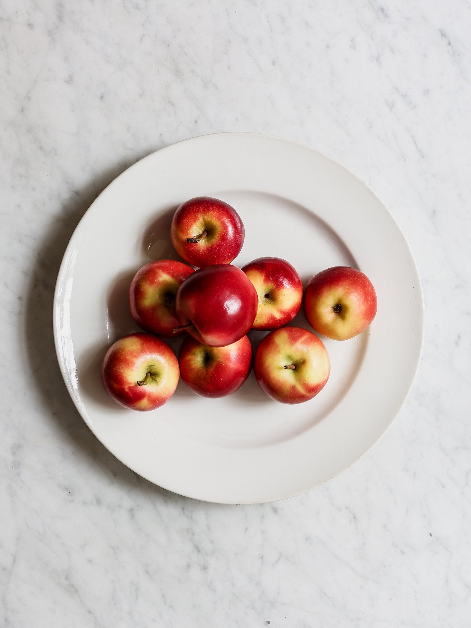 Round Creamware Platter